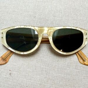 Vintage 1950’s 1960’s Marbled Ray-Ban Playtime Celluloid Cat Eye Sunglasses